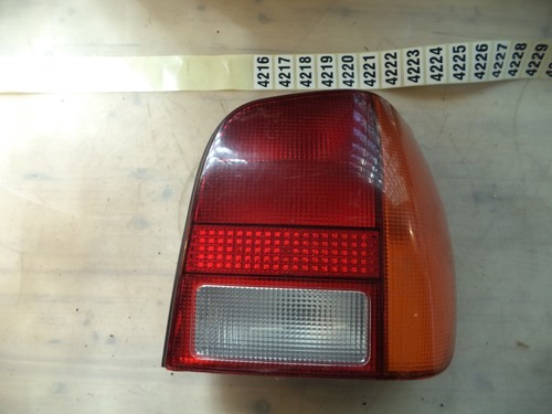 Rücklicht Rücklampe hinten rechts VW Polo 6N Hella 6N0945258 962566 D4216