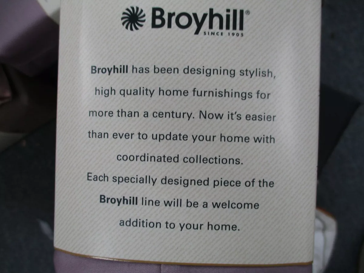 Broyhill Gray Egyptian Cotton Bath Towel