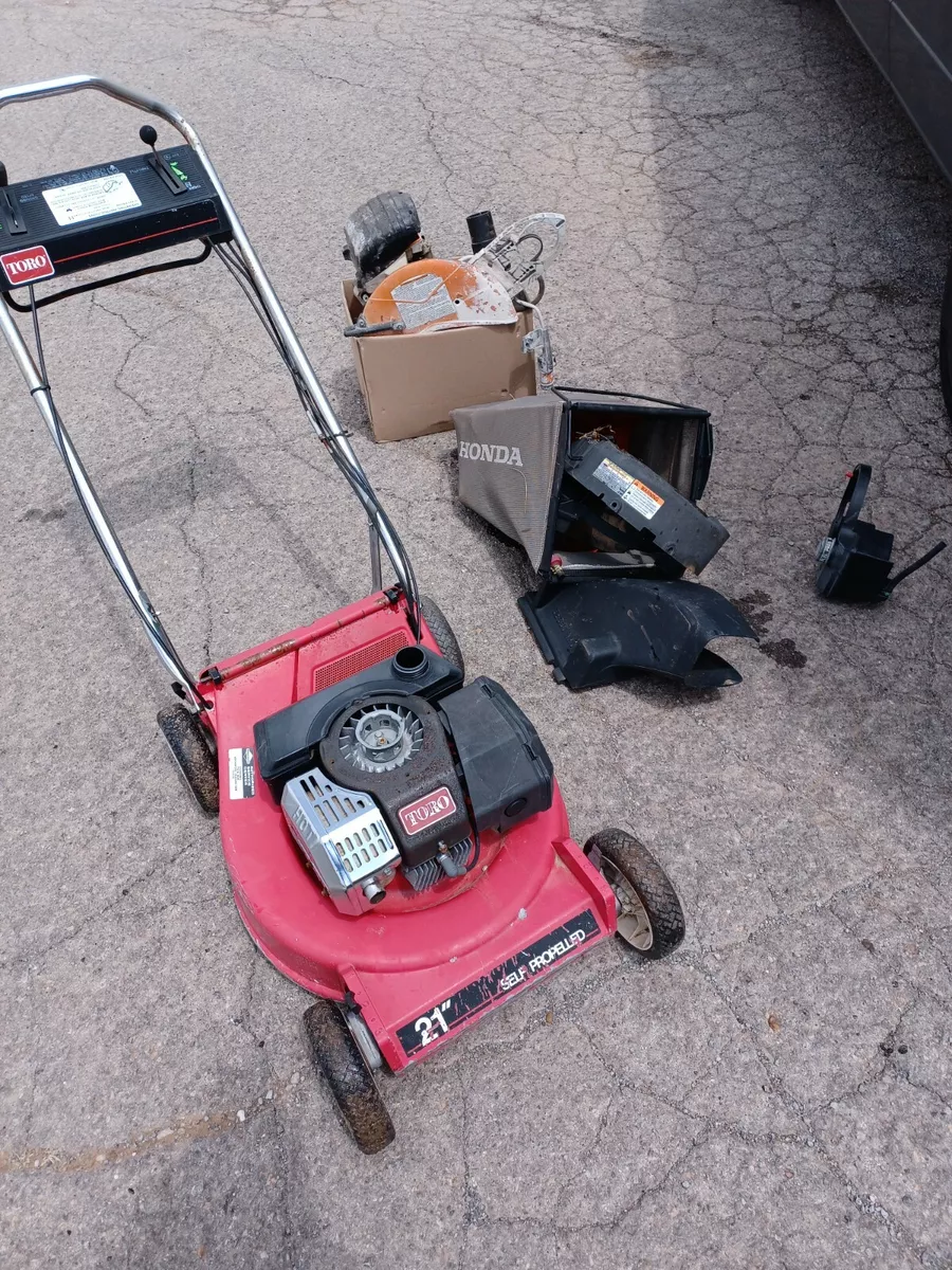 Toro Commercial Mower 21