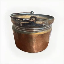 Vintage Hand Hammered Copper Brass Bucket Cauldron Pot 8” X 10”