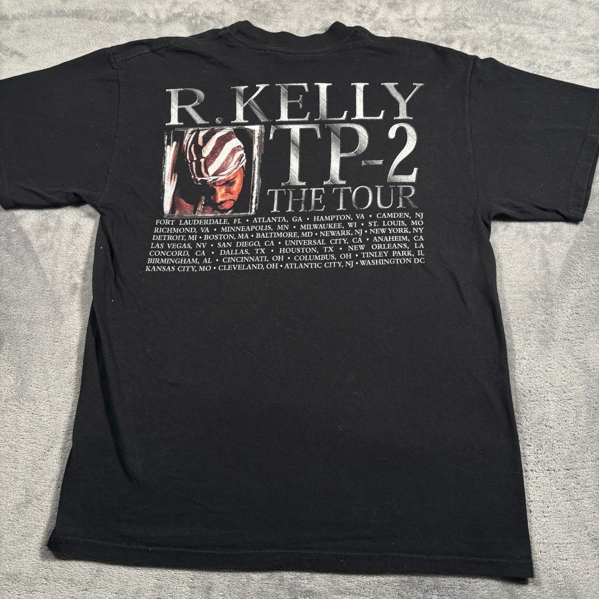 Vintage 2001 R. Kelly TP-2.COM The Tour T-Shirt Mens Large Black