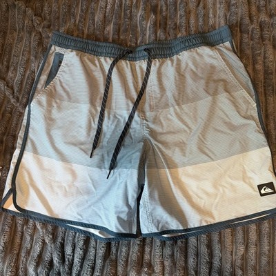 Quicksilver Men s XL Swim Trunks Brand New No Tags