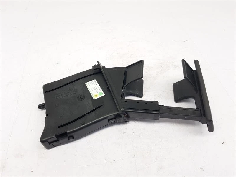 MK4 2002-2009 VOLKSWAGEN POLO SALPICADERO PORTAVASOS 6Q0858601F  Foto 4 de 4