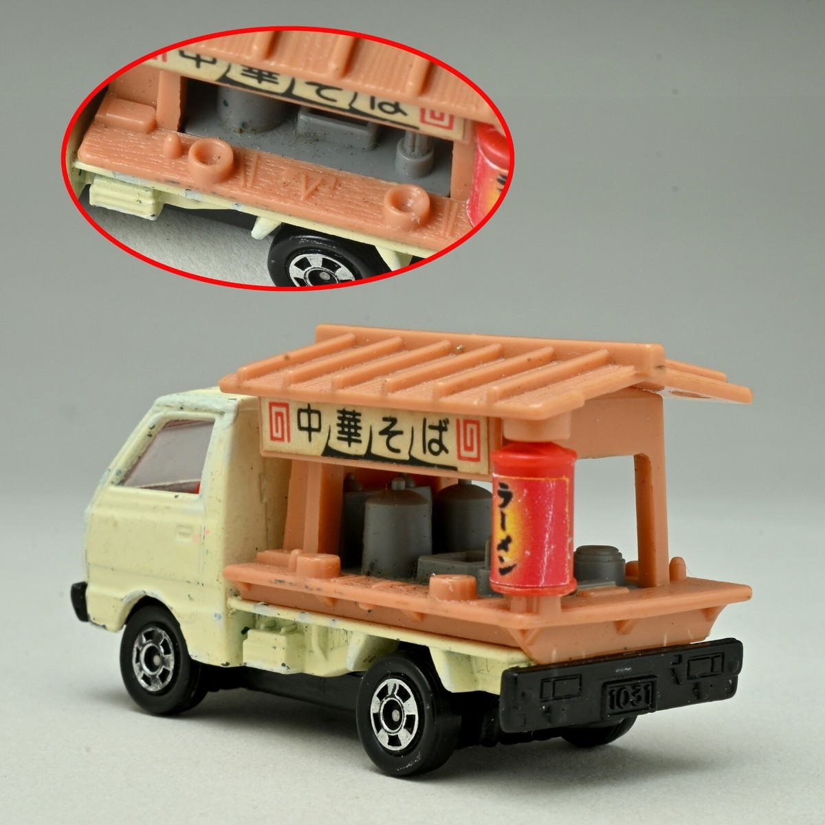 Tomica No.45 (31) Subaru Carry Chinese Noodle Vendor, Made
