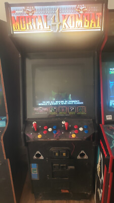 Mortal Kombat 4 by Midway COIN-OP Arcade Video Game With recapped CRT **WORKS**