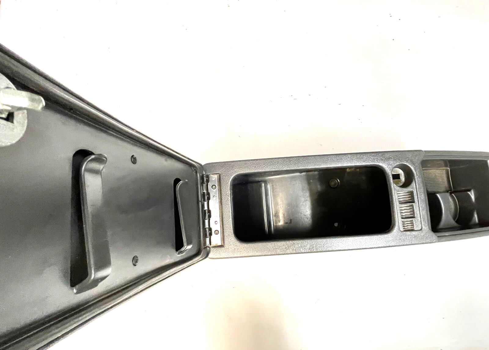 Jeep YJ Center Console factory Dark Grey Wrangler 9195 FREE SHIPPING