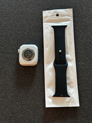 Apple Watch Series 10 GPS 42mm Aluminium Case Silver + SportBand (Good) - Zdjęcie 3 z 6