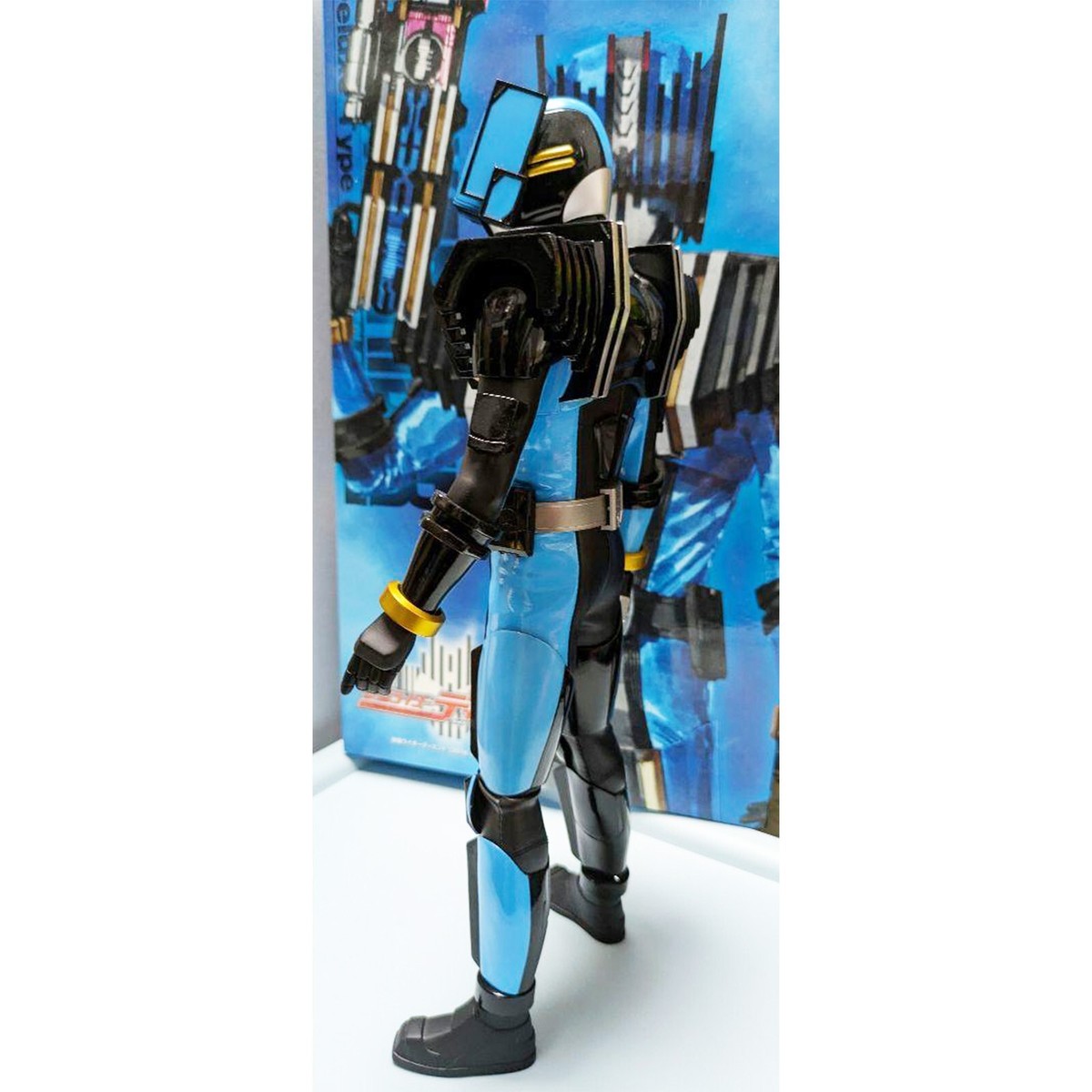 仮面ライダーディエンド［2016 デラックスタイプ］ 仮面ライダーディエンド［2016 デラックスタイプ］ RAH MASKED