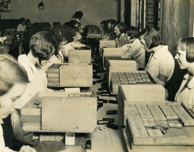 Großbritannien Ilford Selo Fotorollen Papierherstellung altes Foto 1930