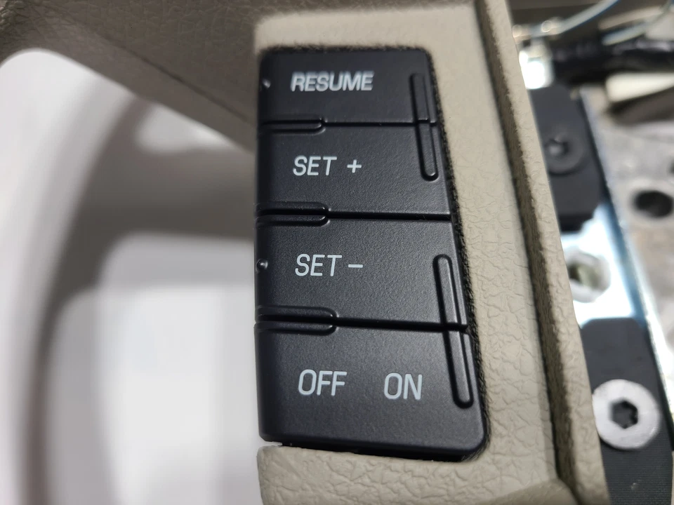 SE ADAPTA A FORD EDGE 2007-2010 RUEDA DIRECCIÓN ASM 7T4Z3600AF - NUEVO OEM 7T4Z3600AF Foto 2 de 2