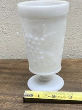 Vintage Big Top Milk Glass 9 oz Iced Tea Glass ~Footed Tumbler