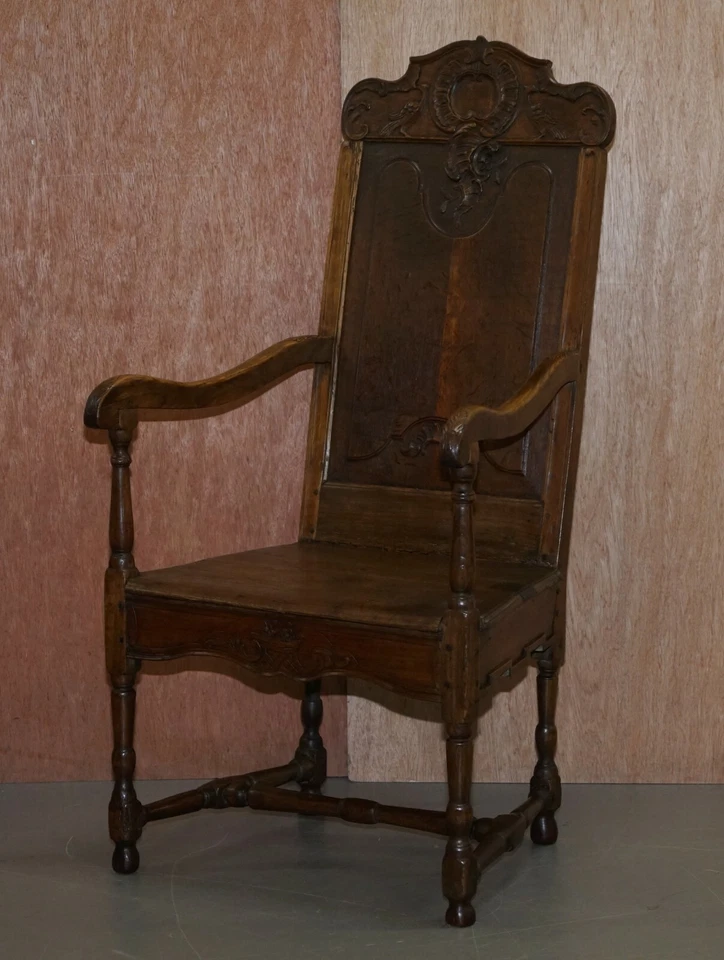 LOVELY ORIGINAL 18TH CENTURY HERVE LIEGE BELGIUM CARVED WOOD ARMCHAIR WAINSCOT - Image 3 of 4