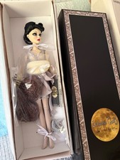 Evangeline Ghastly Everlasting Evangeline Dol...