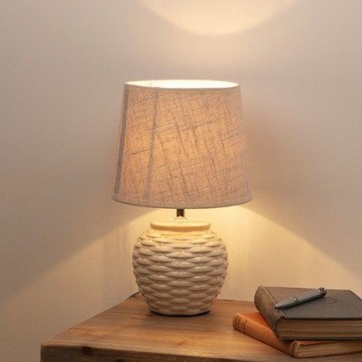 Korbgeflecht Keramik Tischlampe mit beigem Leinenschirm 33 cm