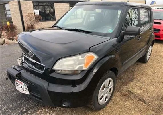 (LOCAL PICKUP ONLY) Windshield Glass Tinted With Shade Band Fits 10-12 SOUL 4207 Foto 2 de 4