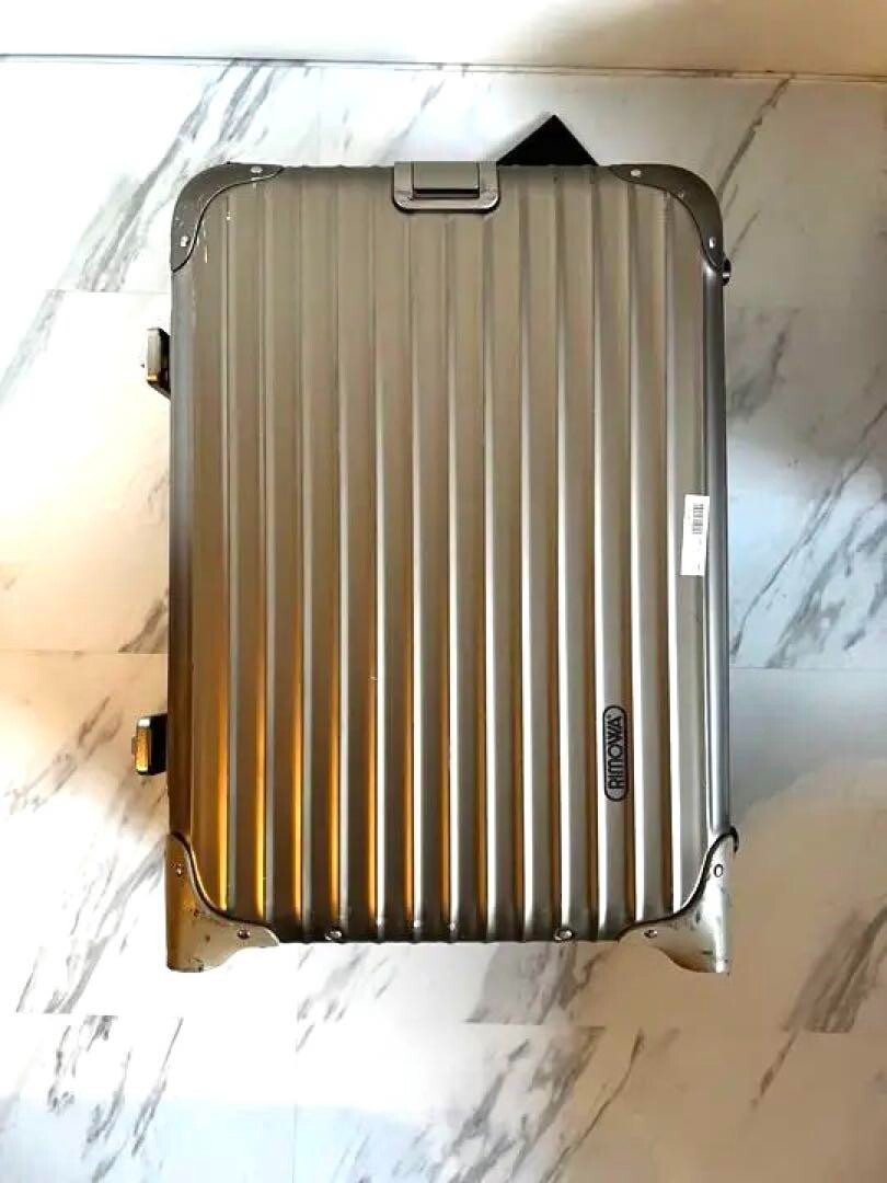 RIMOWA Suitcase RIMOWA Suitcase
