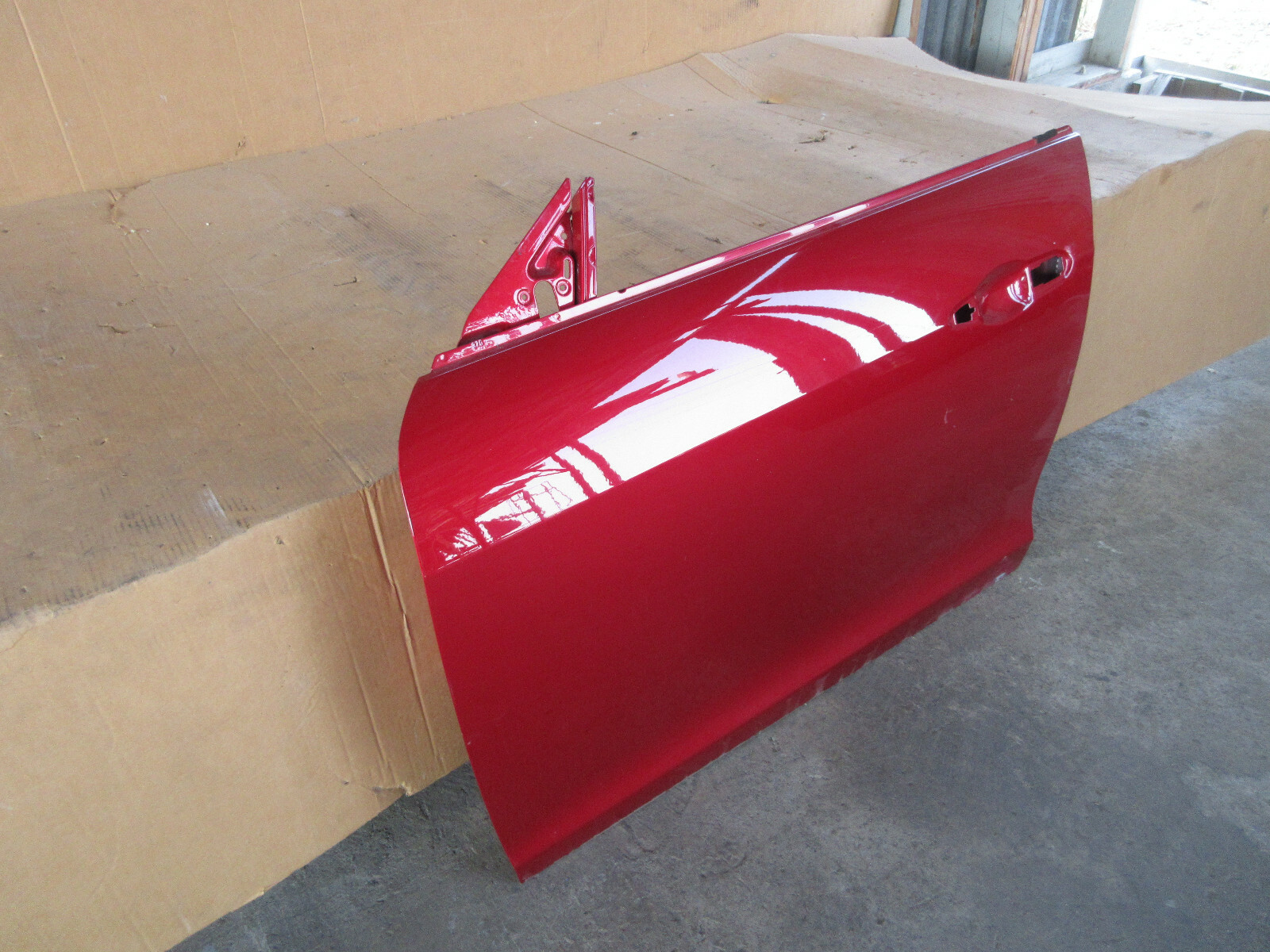 Maserati Ghibli  LH Front Door/Shell P/N 673007994