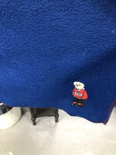 Vintage Ralph Lauren 100% polyester Throw  Blanket Blue Made in USA  50" x 68"  - Image 2 of 4