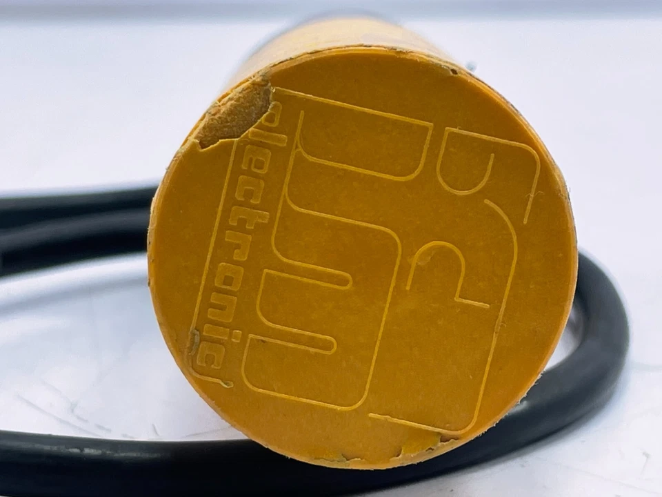 IFM Efector IB-3020LAPOG Inductive Sensor Switch Cable 20mm nb 10-55V IP 67 40Hz - Image 2 of 4