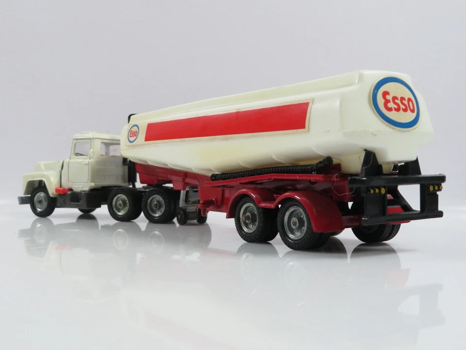 Corgi Major 1152 Mack Truck Esso Sattelzug Tanker Truck #8702 - Bild 2 von 4