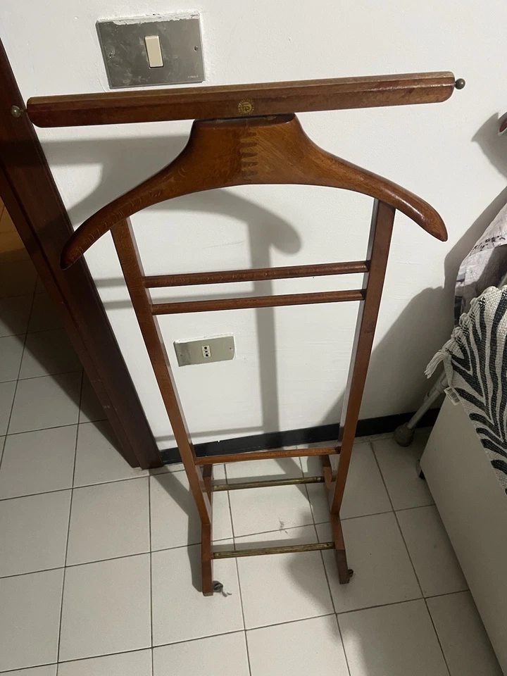 Servomuto, Appendiabiti vintage in legno Fratelli Reguitti anni 70 - Immagine 3 di 4