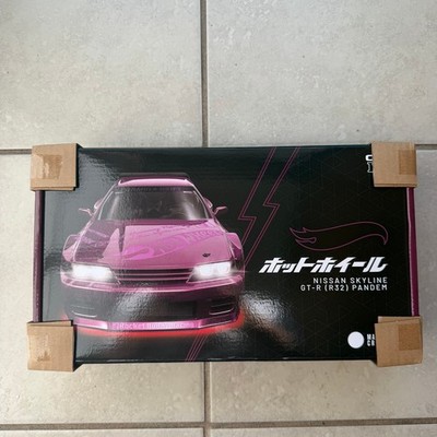 Hot Wheels R/C 1:64 Nissan Skyline GT-R (R32) Pandem