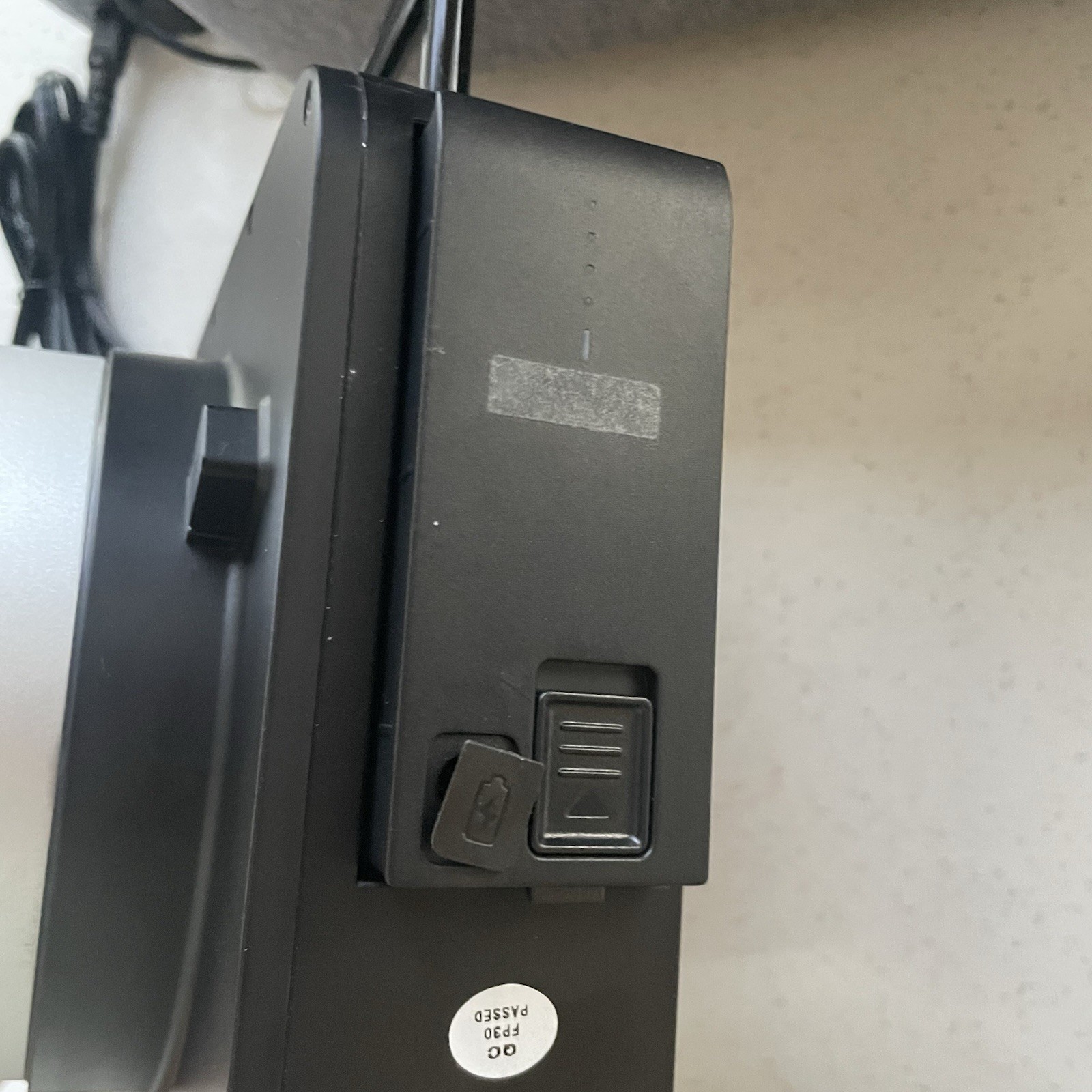 NOT WORKING NEEWER Q4 400Ws 2.4G TTL Flash HSS Strobe Light Monolight With Case