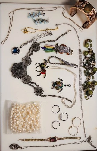 Sterling Silver 925 Vintage Mixed Jewelry Lot Rings Earrings Necklaces Pendants