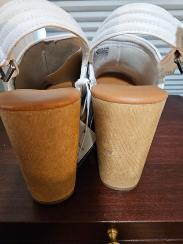 Zapatos Universal Thread para mujer talla 9 1/2 color crema tacones zuecos con correas en el zapato - Imagen 7 de 7