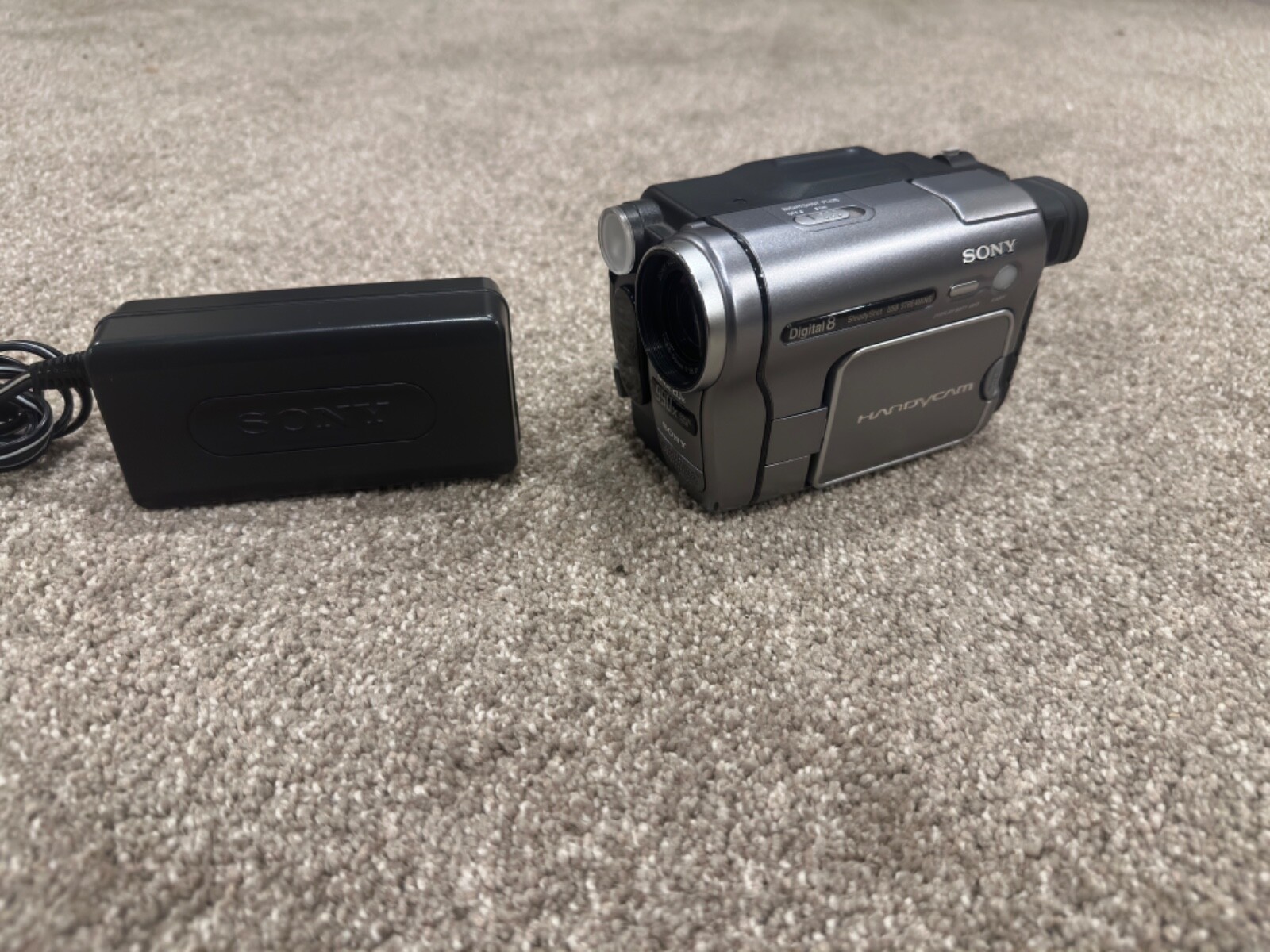 Sony DCR-TRV280 8mm Digital8 Camcorder TESTED! HEADS CLEANED! NIGHTSHOT!