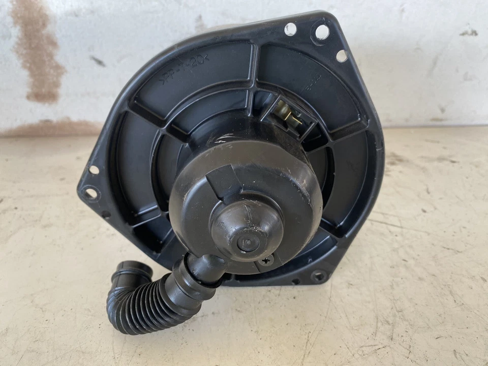 NISSAN PULSAR HEATER FAN MOTOR, N15, 10/1995-06/2000 - image 2 of 4