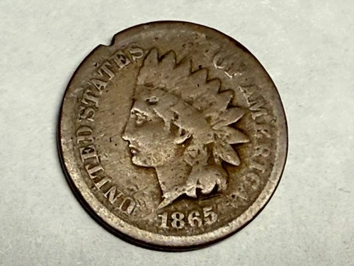 1865 bronze INDIAN HEAD U.S. Cent. Civil war era coin. Good+, notch in rim.  #m6