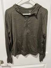 Layer 8 Qwick-Dry Pullover Lightweight Hoodie - Green - Size Medium