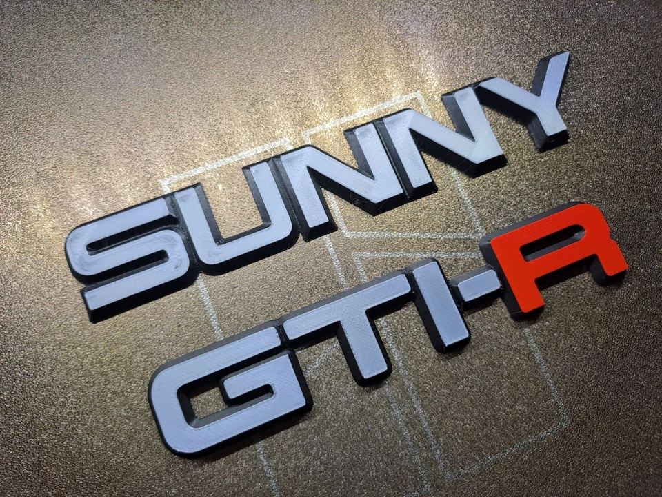 Nissan Sunny GTI-R rear badges, classic cars, high quality plastic, vintage - Imagen 4 de 4