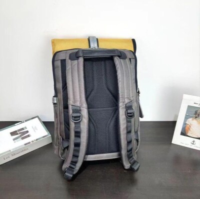 カバのカバン TUMI 