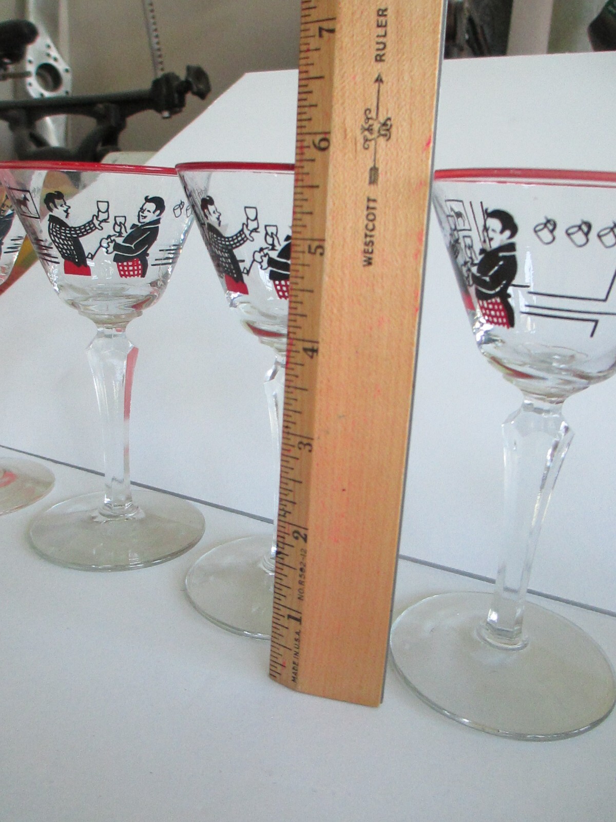 Lot of 5 Vintage MCM Libbey Pickwick Dickens Merrymakers Martini