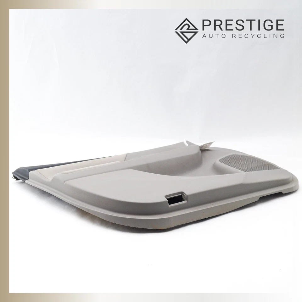 2015-2017 TOYOTA PRIUS V Door Panel Trim Interior Rear Left 67620-47860-B0 Foto 4 de 4