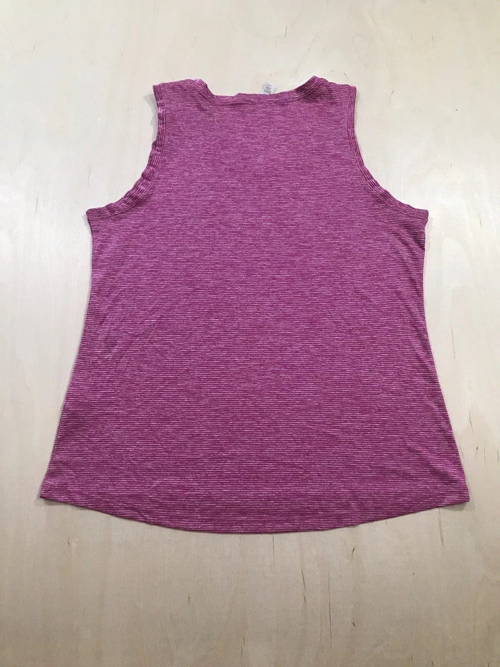 Camiseta sin mangas Bally Total Fitness rosa para mujer talla grande Foto 4 de 4