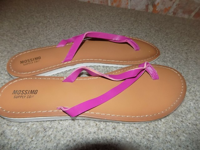 MOSSIMO SUPPLY CO. WOMENS SIZE 9 FLIP FLOPS | eBay
