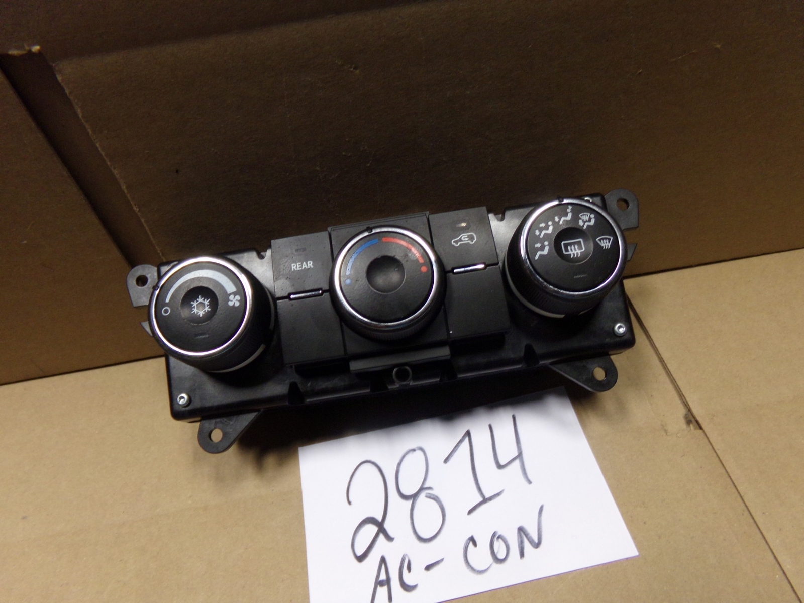 09 10 11 12 Chevrolet Traverse Used AC and Heater Control Stock #2814-AC
