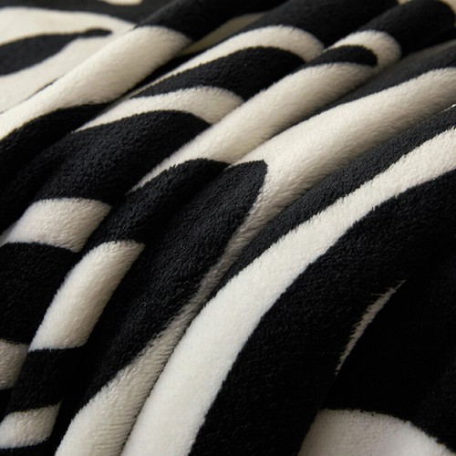 Thin Blanket Warm Quilt Bed Cover Flat Sheet Luxury Grade A Warm Blanket Throw - Picture 5 of 15
