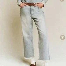 The Great. Women's Size 29 Light Wash Distressed Cropped Jeans Frayed Hem 32x25