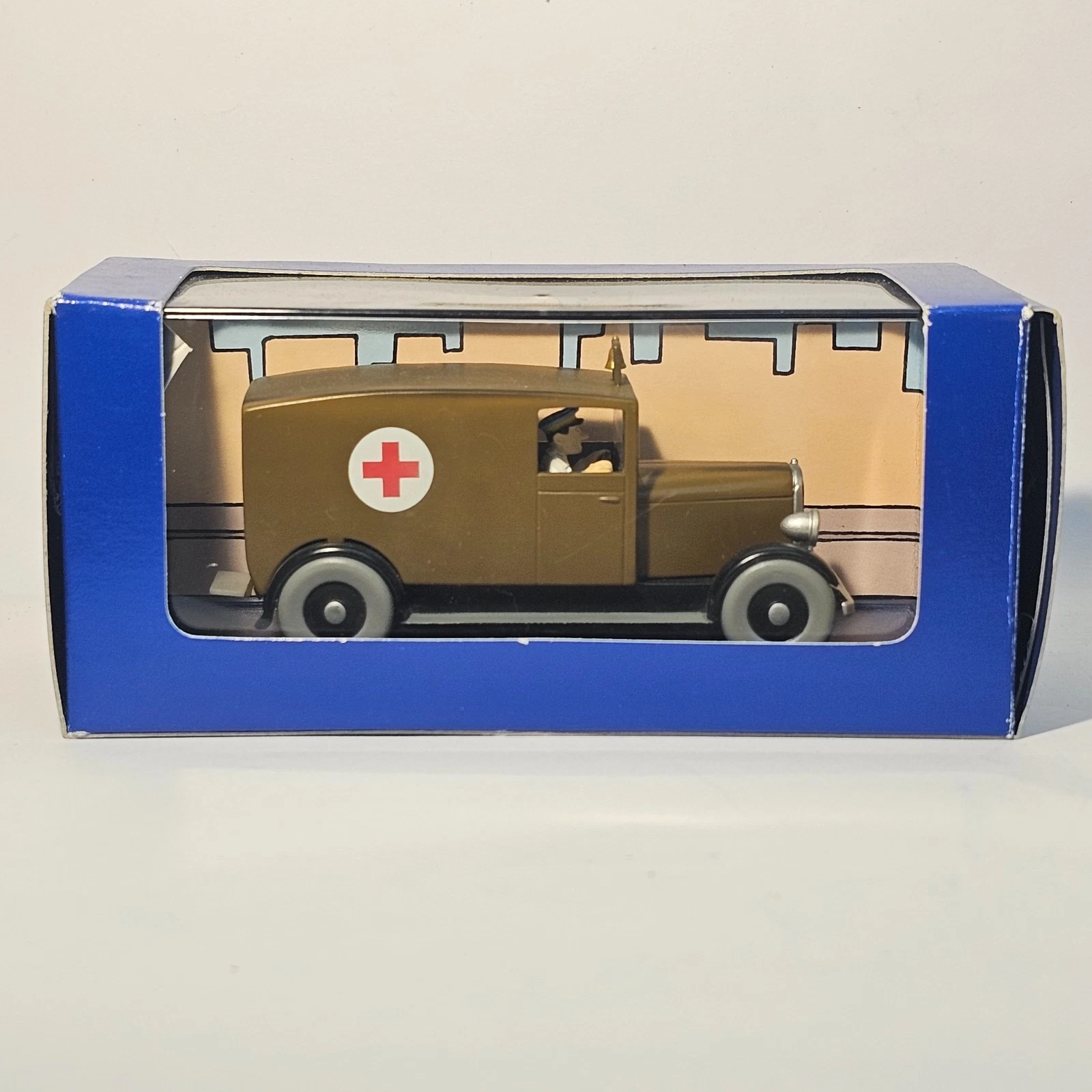 Voiture Miniature Tintin L'ambulance de Chicago de Tintin en Amérique 1920