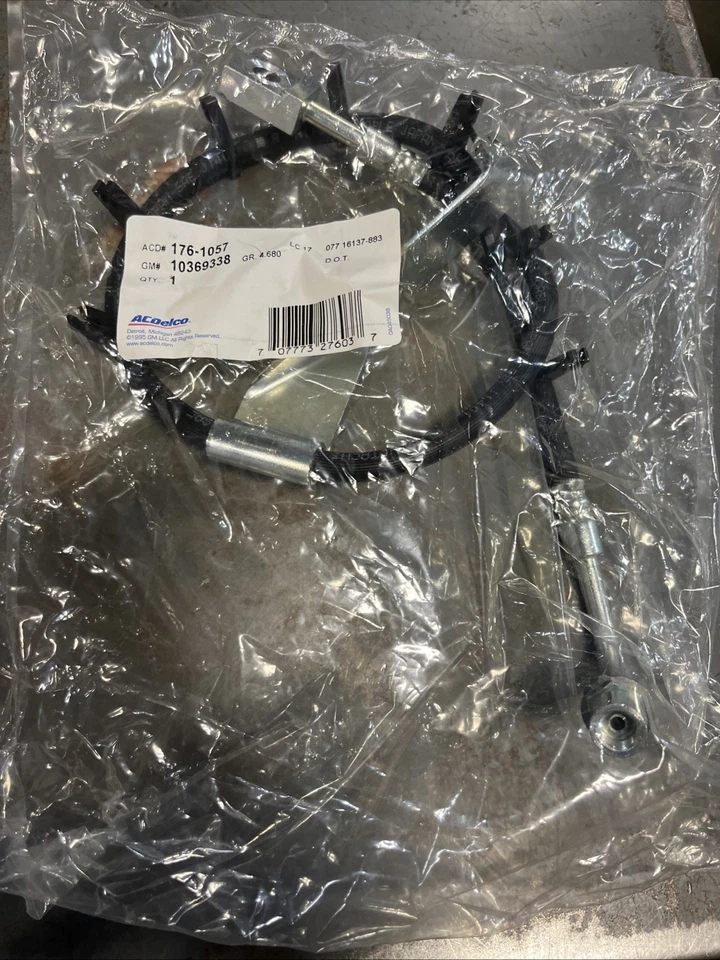 10369338 U-Haul 2005-2008 GMC C5500 Topkick manguera de freno delantera derecha Foto 3 de 4