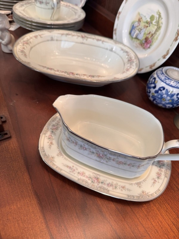 Noritake Shenandoah 9729 Bone China Gravy Boat & Underplate Set Japan