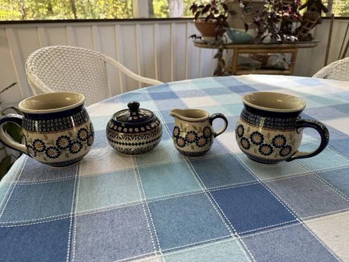 2 Bolestawcu Polish Pottery Bubble Mugs & Creamer Blue Flowers; Unikat Sugar