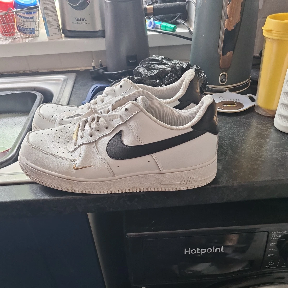 Las mejores ofertas en Nike Air Force 1 Low Logo Pack | eBay