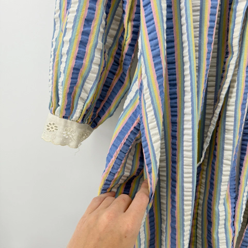 Vtg Saybury Striped Seersucker Nightgown Mumu Women M Eyelet Collar Pastel Zip - Image 3 of 4