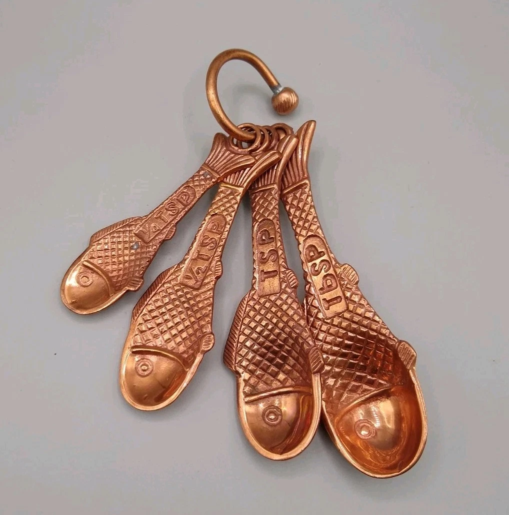 Copper tone Fish measuring spoons set of 4 on ring heavy kitchen nautical sea
Opens in a new window
