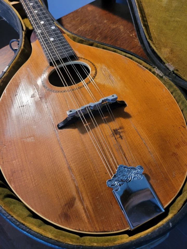 1911 Gibson A Mandolin - Image 2 of 4